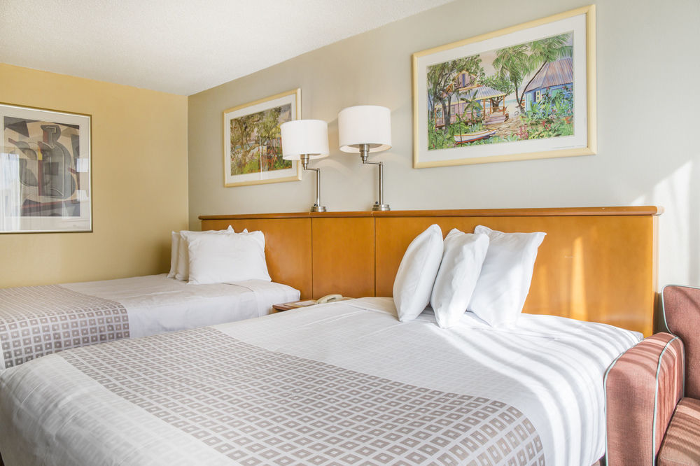 Clarion Hotel Orlando International Airport Экстерьер фото