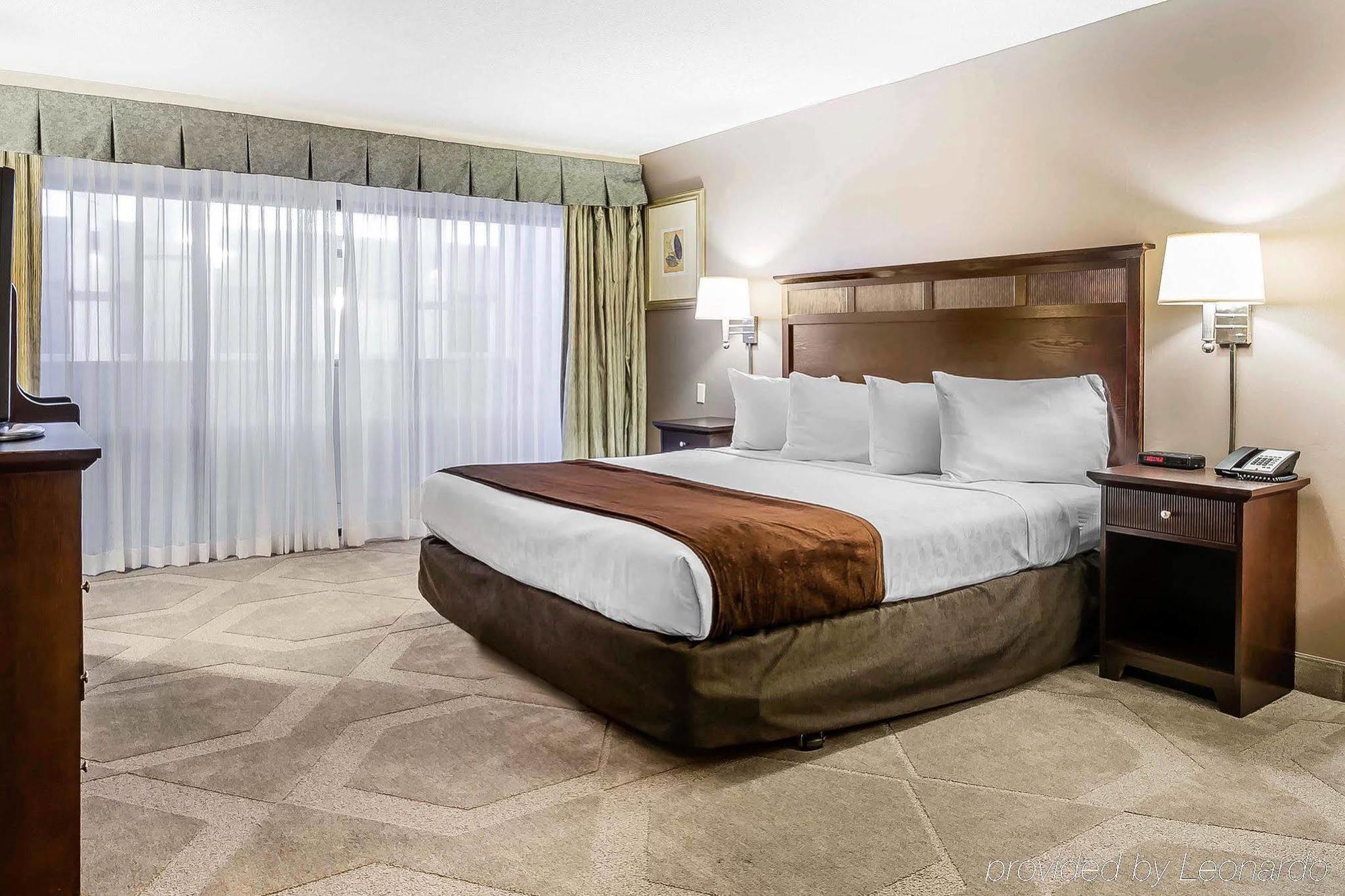 Clarion Hotel Orlando International Airport Экстерьер фото