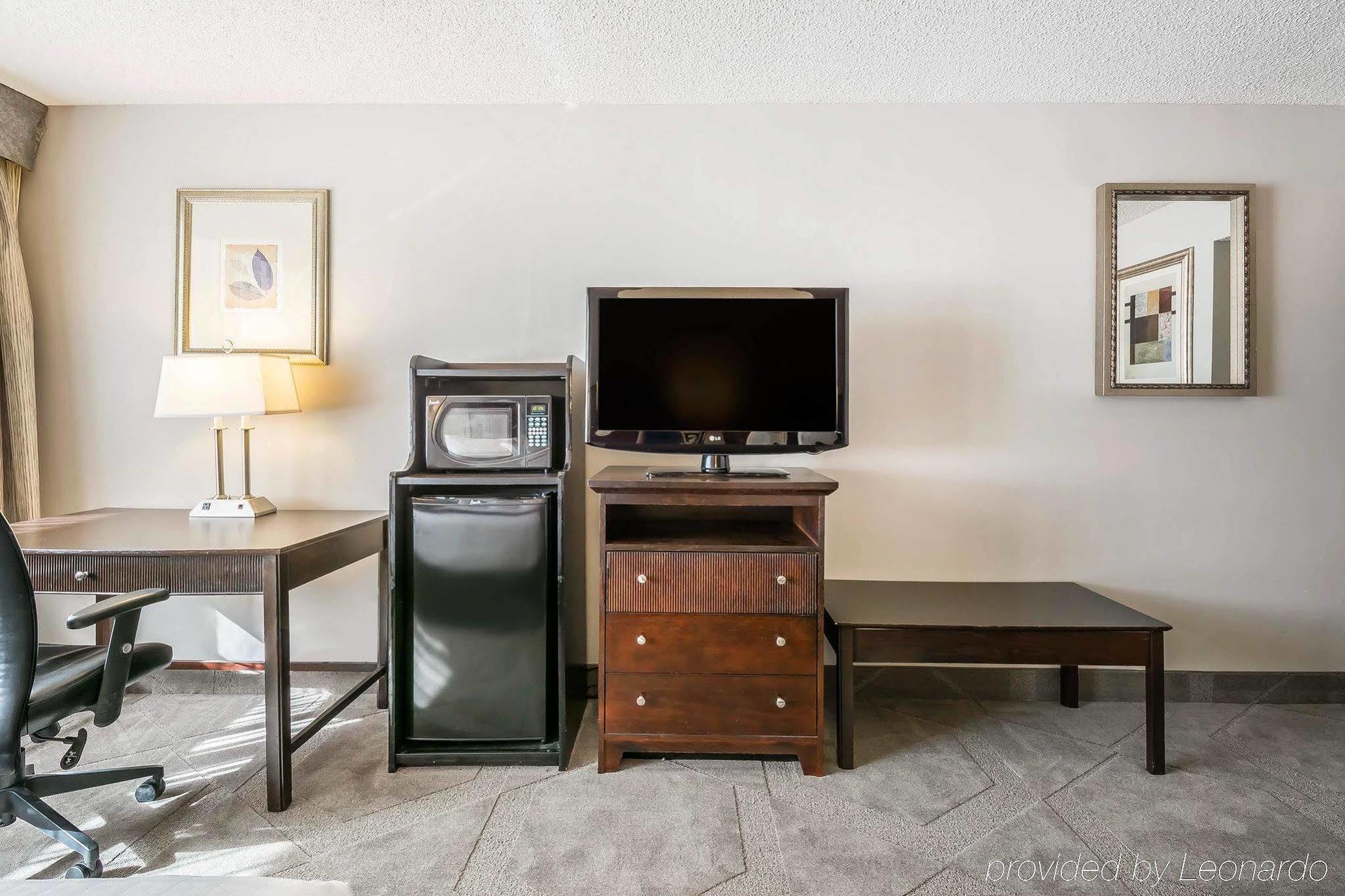 Clarion Hotel Orlando International Airport Экстерьер фото